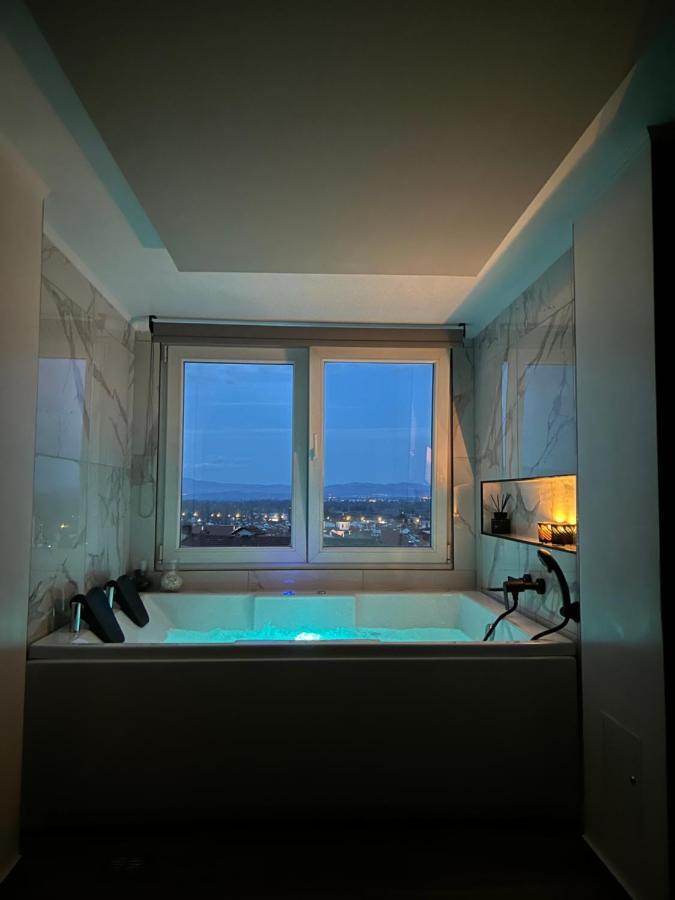 The Skyline Suite Lerin Kültér fotó
