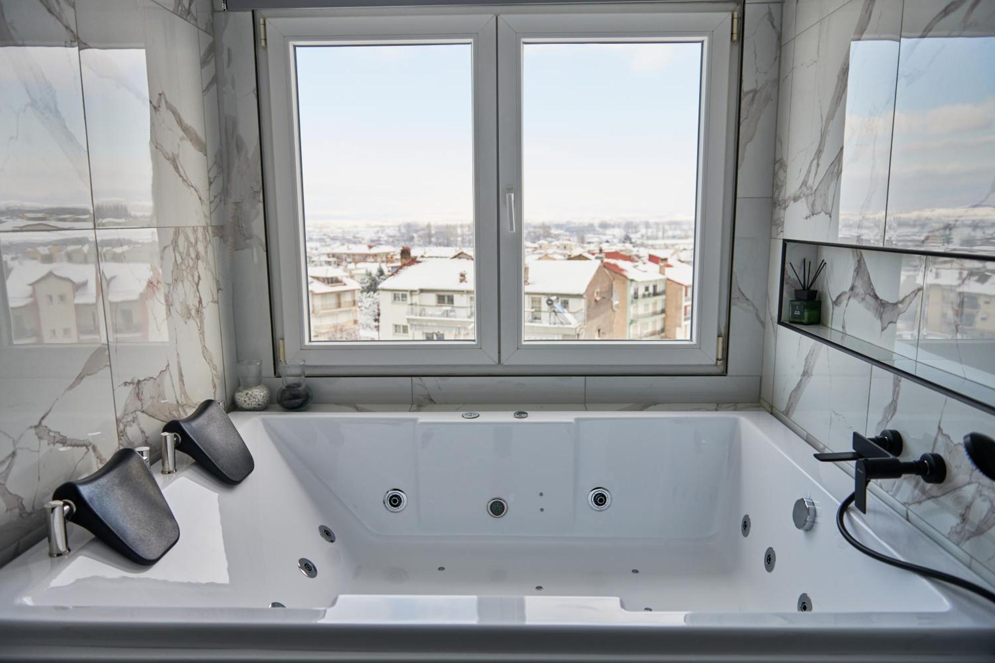 The Skyline Suite Lerin Kültér fotó